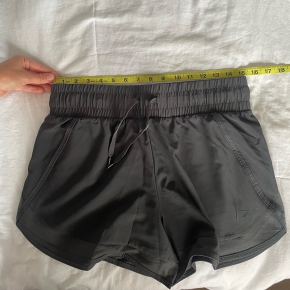 NWT Reebok Running Shorts M - Picture 8 of 10
